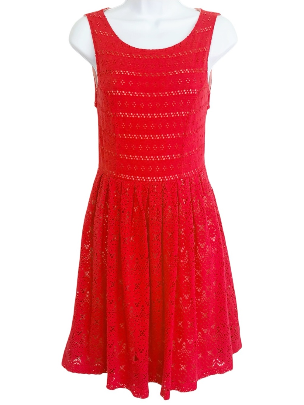ANTHROPOLOGIE Postmark Sunstream Red Eyelet Fit Flare Mini Dress XS - Picture 2 of 12